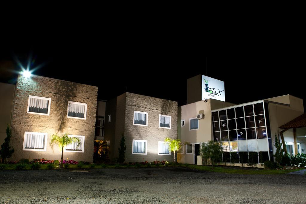 Flex Hotel Canoinhas المظهر الخارجي الصورة